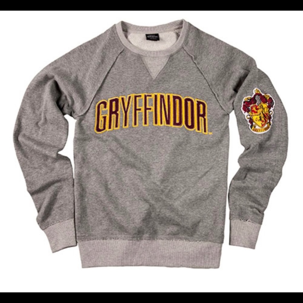 Griffyndor Sweater.